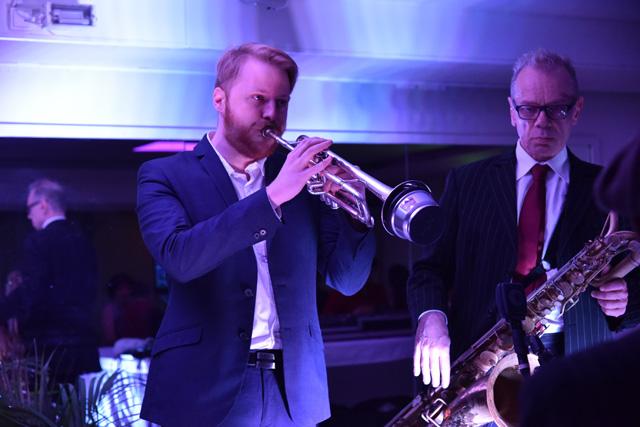 min 2019 04 12 Cargo 501